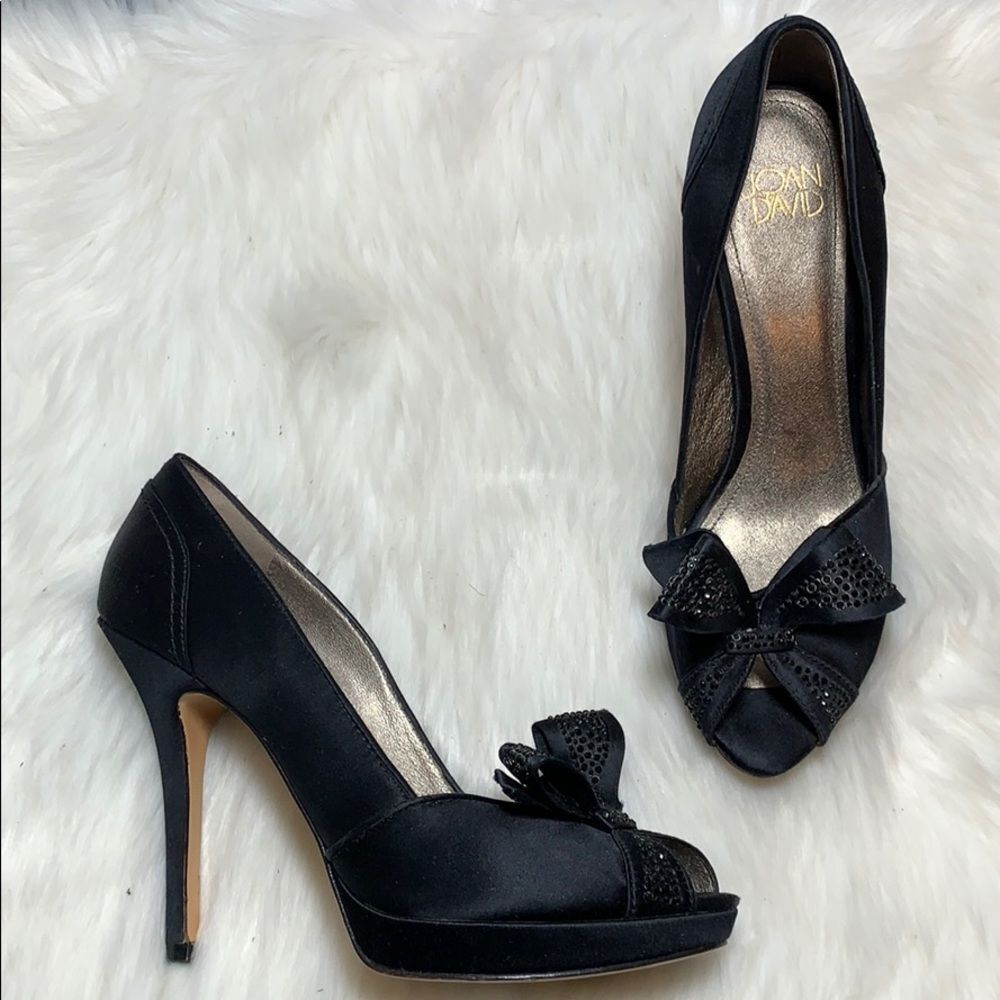 Joan & David Black Satin Bow Detailed Pump Sz 8.5